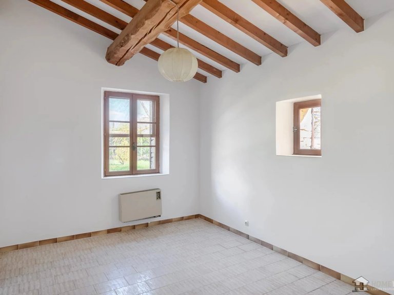 Villa for Sale in Gordes, The Luberon / Vaucluse 14