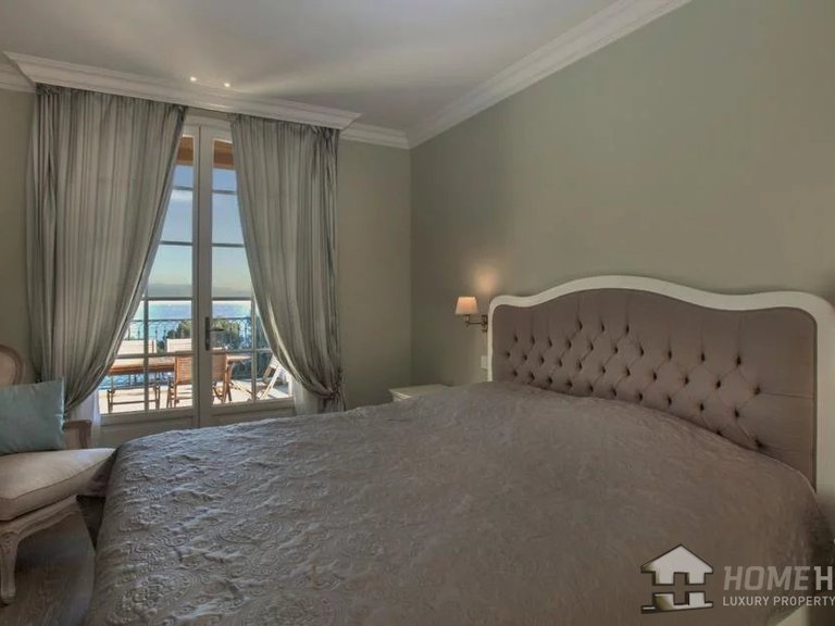 Villa for Sale in Cap D Antibes, Antibes Area 10