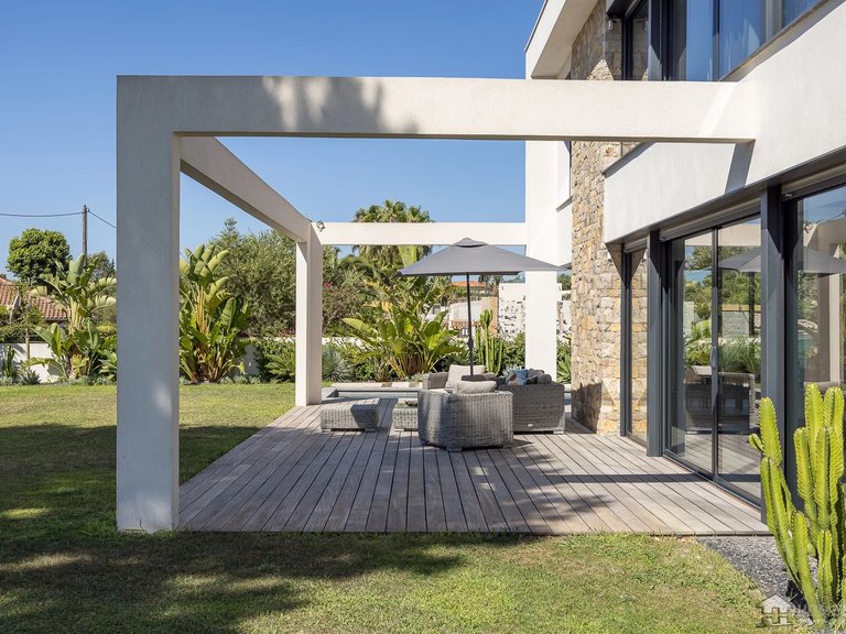Villa for Sale in Cap D Antibes, Antibes Area 6