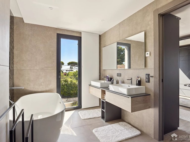 Villa for Sale in Cap D Antibes, Antibes Area 13