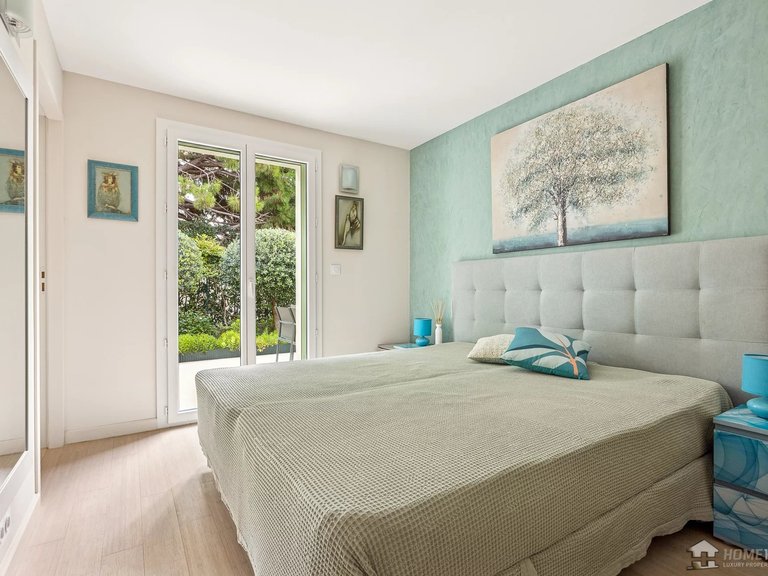 Villa for Sale in Cap D Antibes, Antibes Area 3