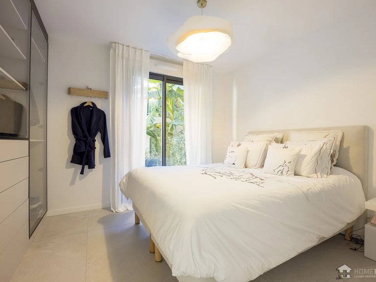 Apartment for Sale in Antibes, Antibes Area 11