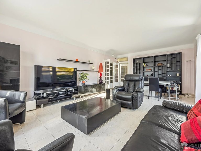 Villa for Sale in Cap D Antibes, Antibes Area 7