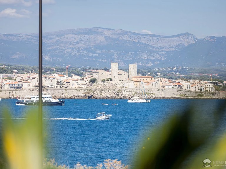 Villa for Sale in Cap D Antibes, Antibes Area 18