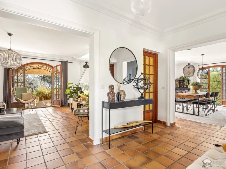 Villa for Sale in Cap D Antibes, Antibes Area 12