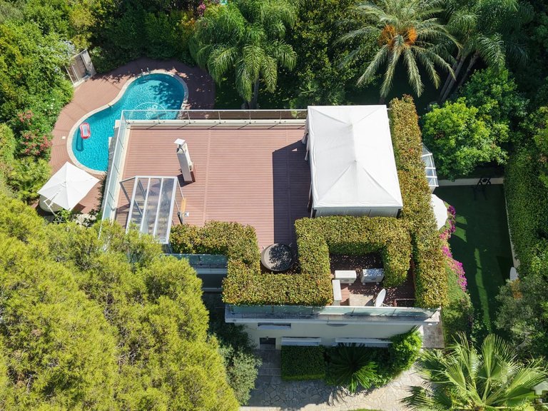 Villa for Sale in Cap D Antibes, Antibes Area 2