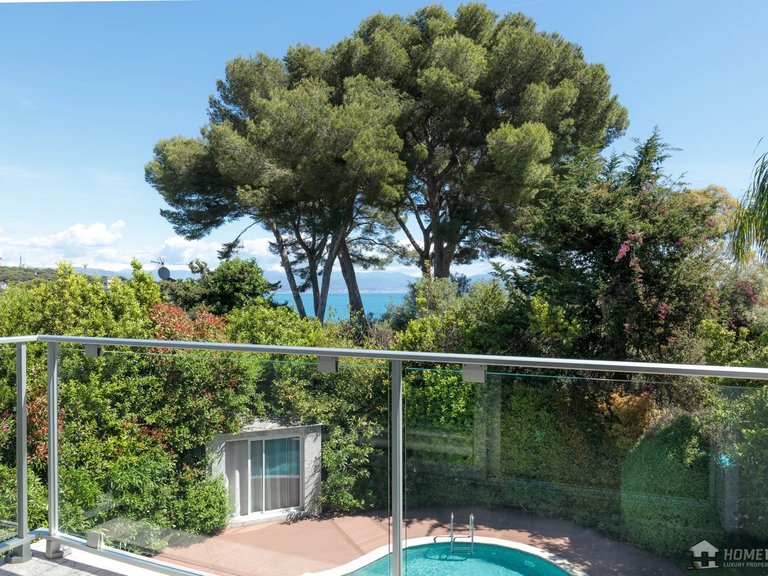 Villa for Sale in Cap D Antibes, Antibes Area 8