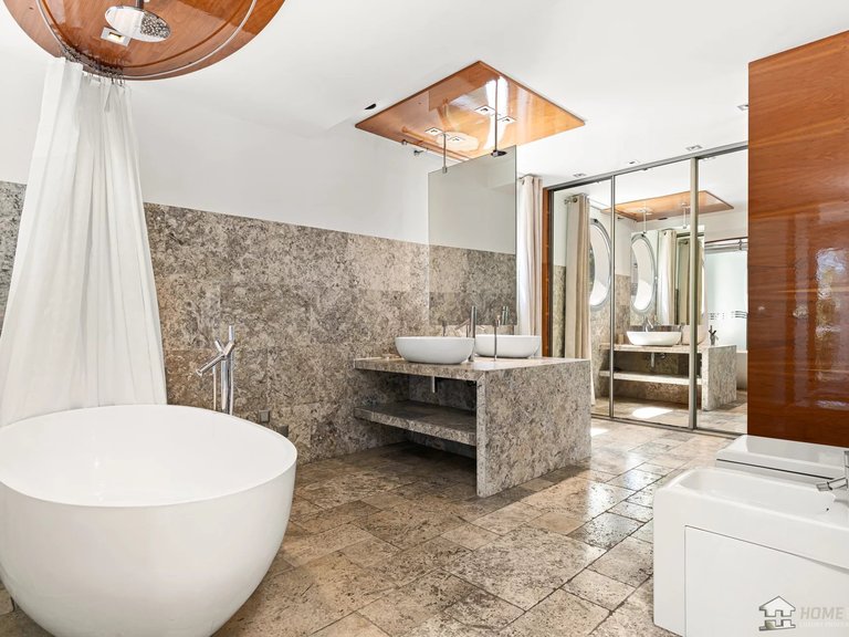 Villa for Sale in Cap D Antibes, Antibes Area 10