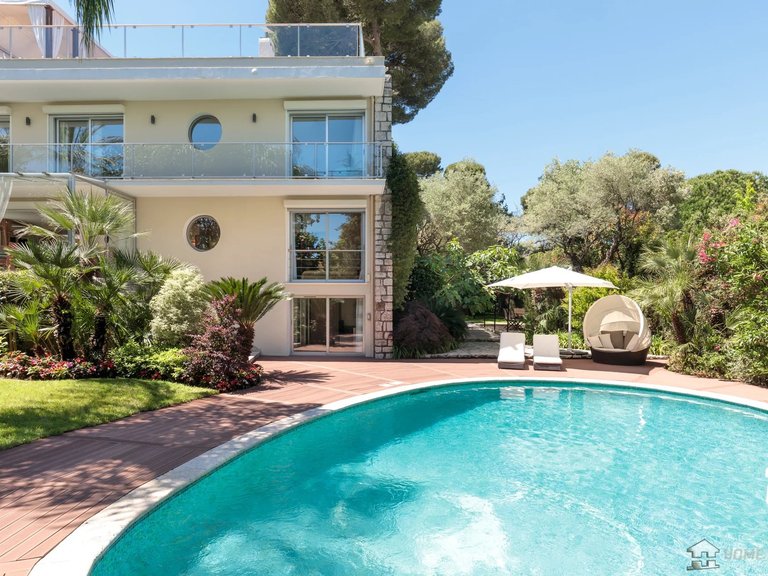 Villa for Sale in Cap D Antibes, Antibes Area 13
