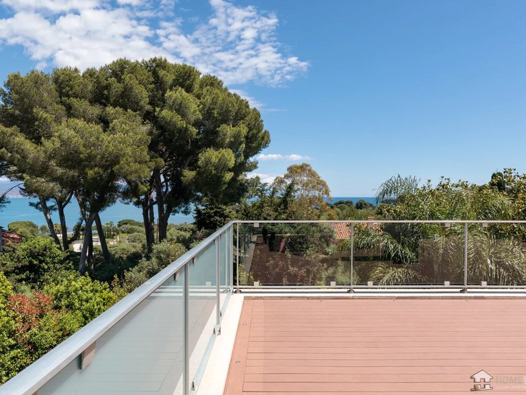 Villa for Sale in Cap D Antibes, Antibes Area 15