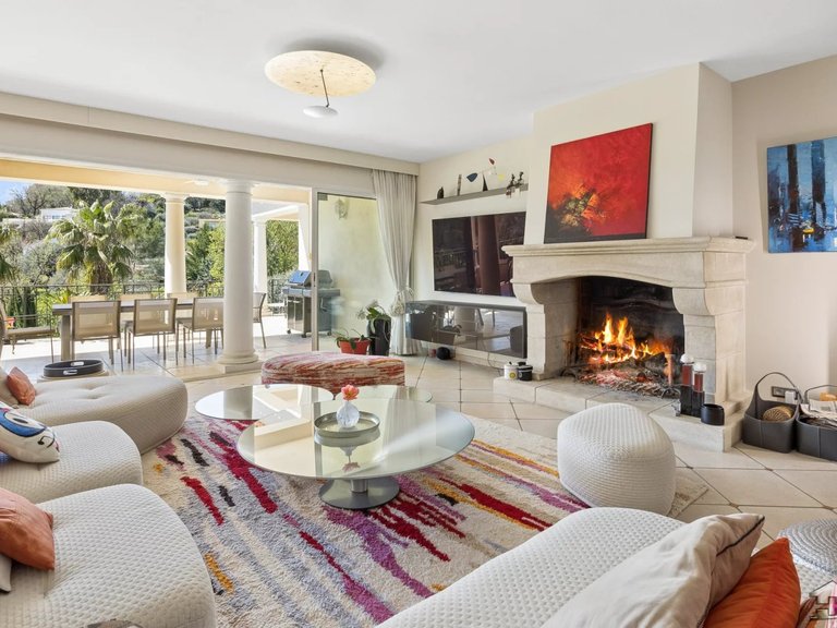 Villa for Sale in Le Rouret, Mougins, Valbonne, Grasse Area 6