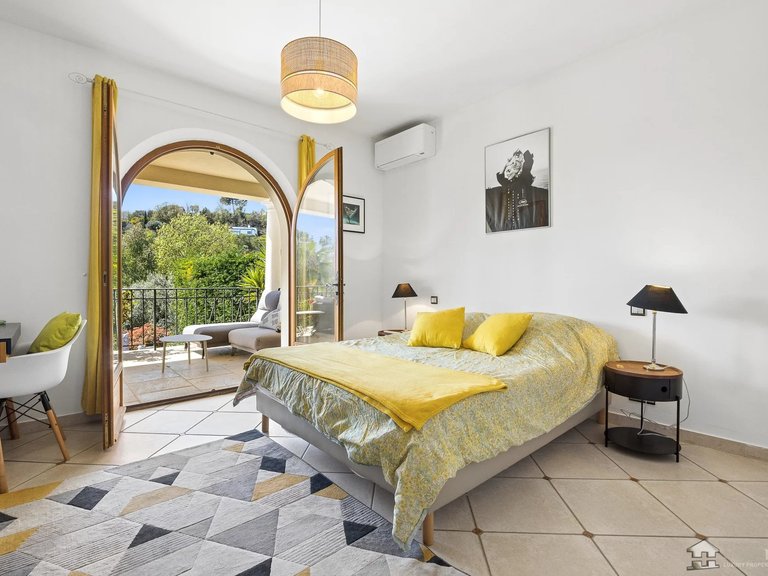 Villa for Sale in Le Rouret, Mougins, Valbonne, Grasse Area 10