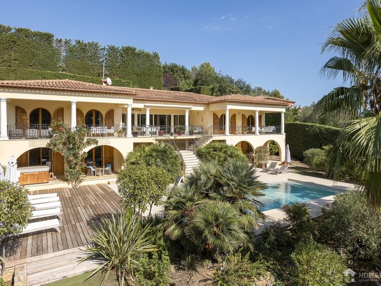 Villa for Sale in Le Rouret, Mougins, Valbonne, Grasse Area 12