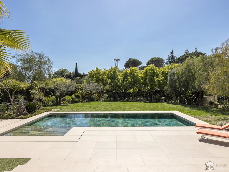 Villa for Sale in St Paul, Vence, St. Paul Area 5