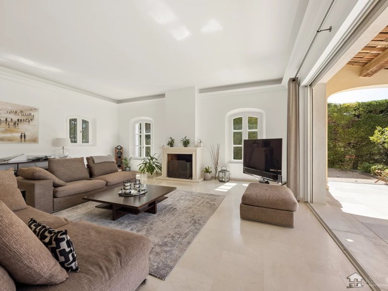 Villa for Sale in Mougins, Mougins, Valbonne, Grasse Area 4