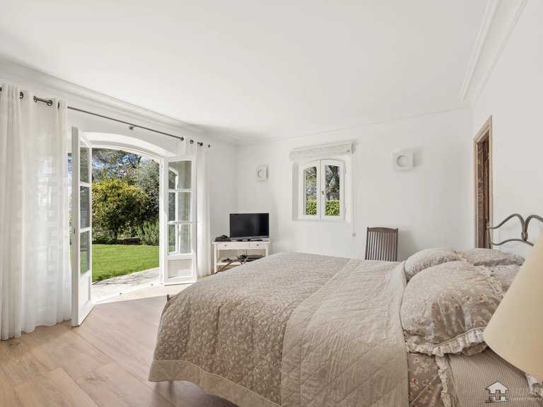 Villa for Sale in Mougins, Mougins, Valbonne, Grasse Area 8