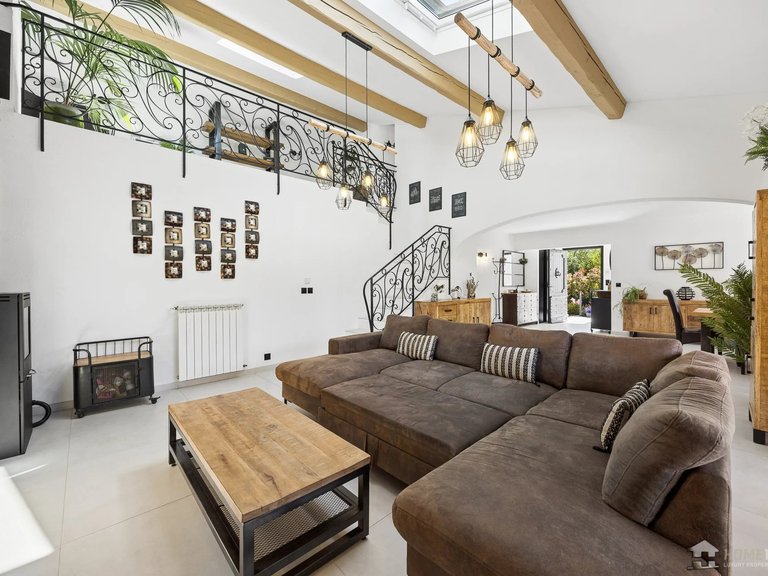 Villa for Sale in Roquefort Les Pins, Mougins, Valbonne, Grasse Area 4