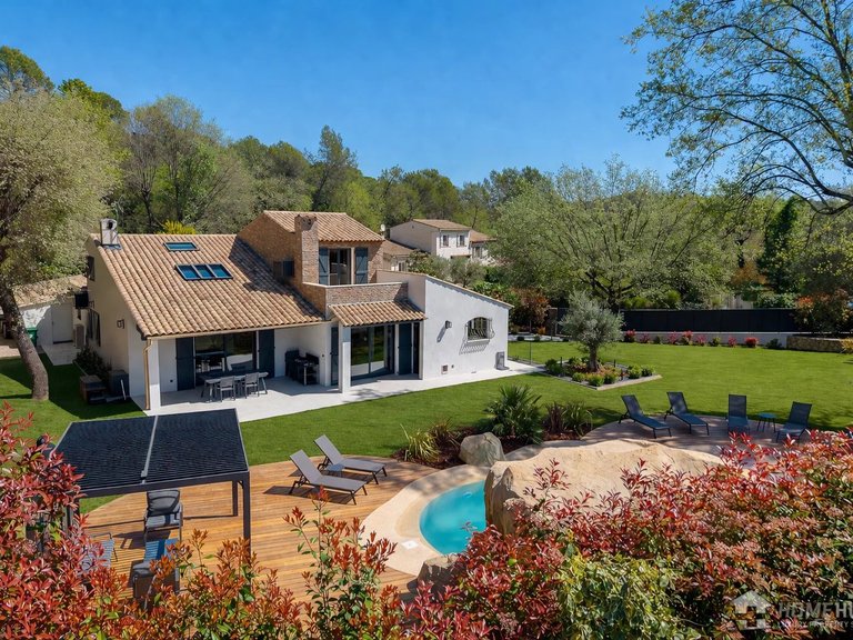 Villa for Sale in Roquefort Les Pins, Mougins, Valbonne, Grasse Area 13