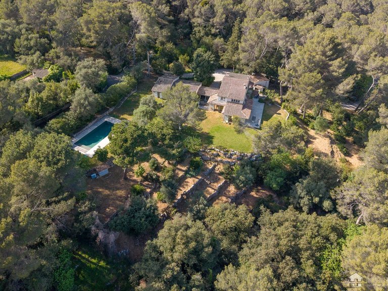 Villa for Sale in La Colle Sur Loup, Vence, St. Paul Area 4