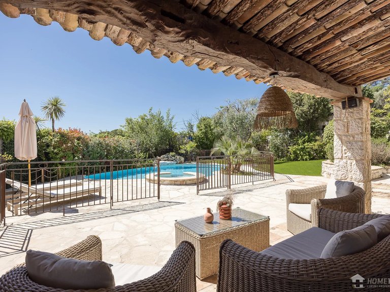 Villa for Sale in La Colle Sur Loup, Vence, St. Paul Area 9