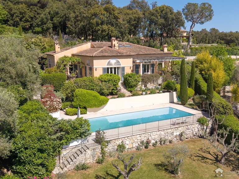 Villa for Sale in La Colle Sur Loup, Vence, St. Paul Area 3