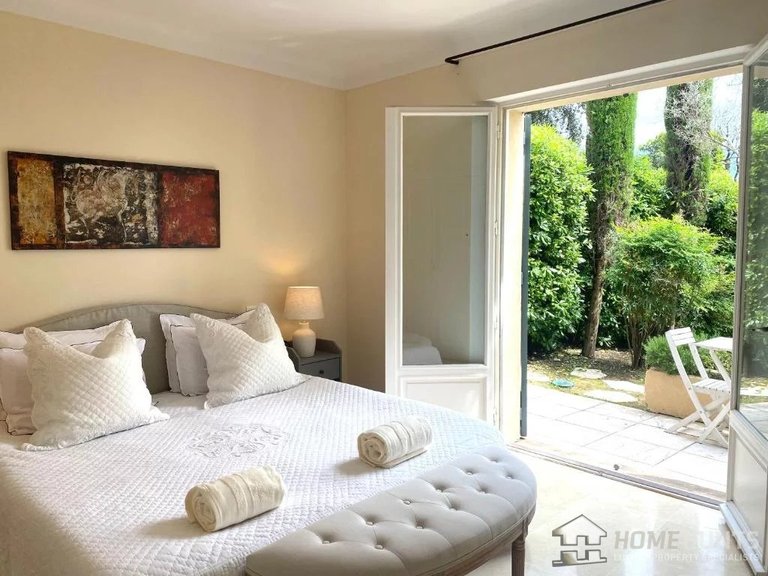 Villa for Sale in La Colle Sur Loup, Vence, St. Paul Area 8