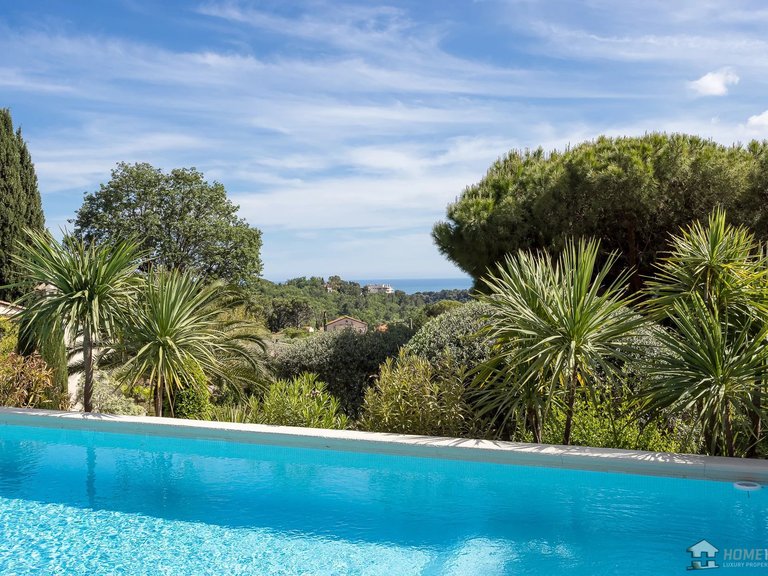 Villa for Sale in Vence, Vence, St. Paul Area 10