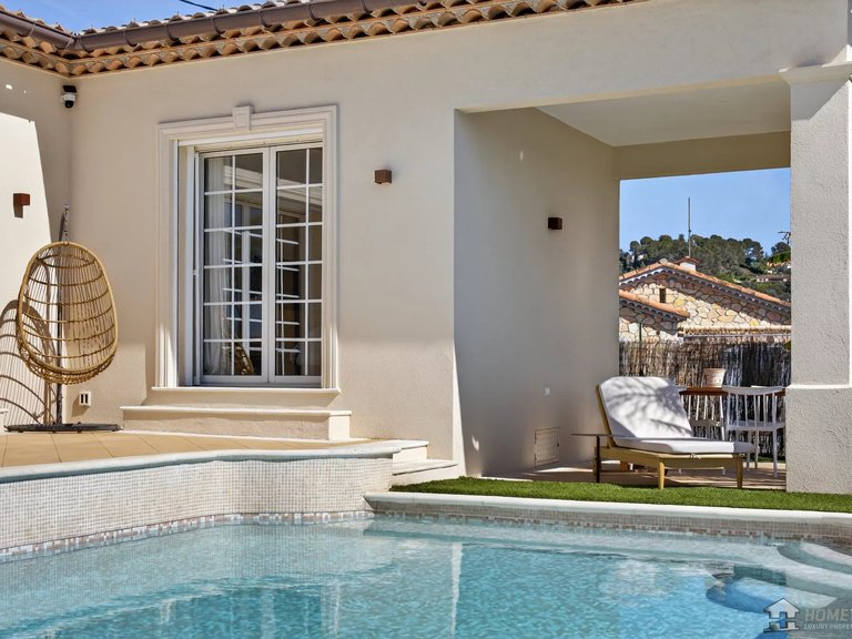Villa for Sale in Mougins, Mougins, Valbonne, Grasse Area 13