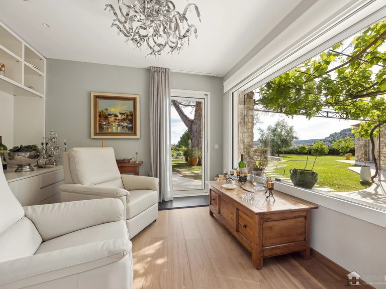 Villa for Sale in La Colle Sur Loup, Vence, St. Paul Area 9