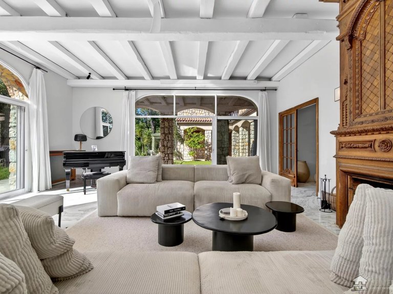Villa for Sale in Le Bar Sur Loup, Mougins, Valbonne, Grasse Area 5