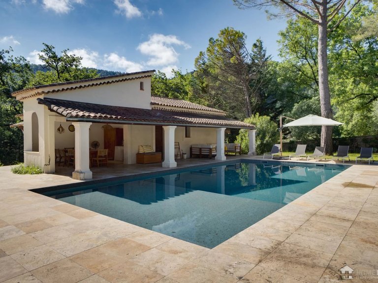 Villa for Sale in Le Bar Sur Loup, Mougins, Valbonne, Grasse Area 13