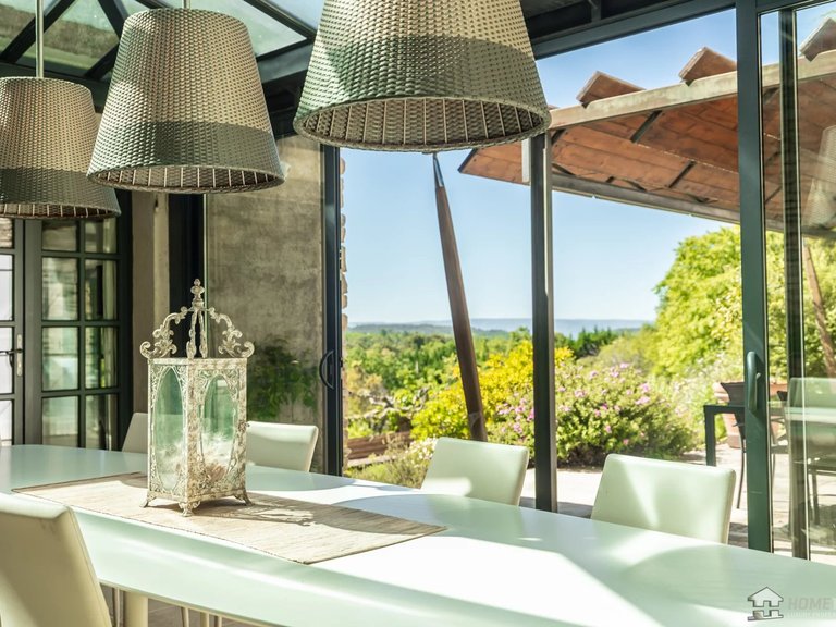 Villa for Sale in Murs, The Luberon / Vaucluse 8