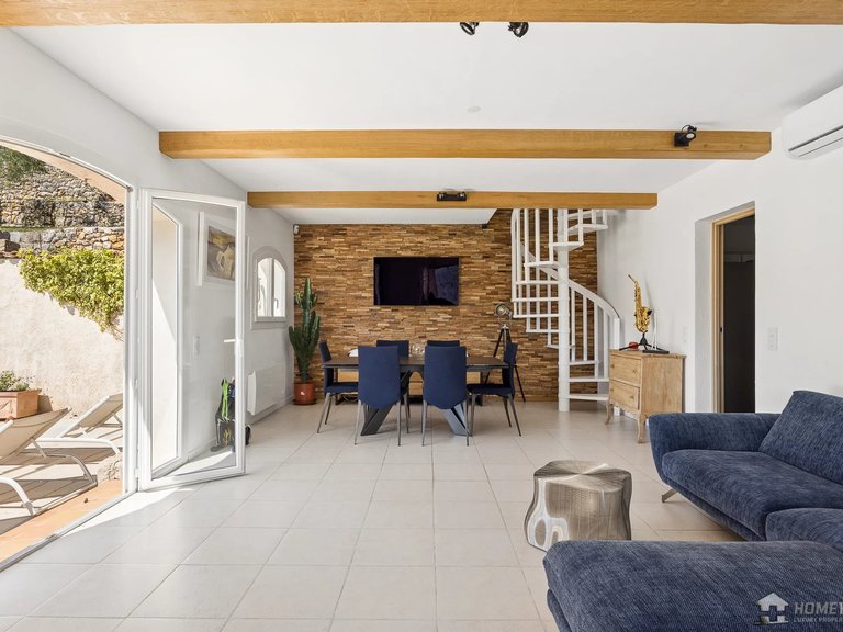 Villa for Sale in Tourrettes Sur Loup, Vence, St. Paul Area 4