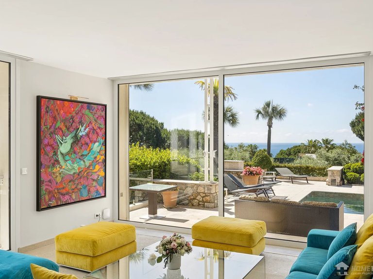 Villa for Sale in Cannes, Cannes Area 4