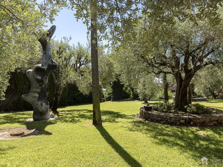 Villa for Sale in Cannes, Cannes Area 8