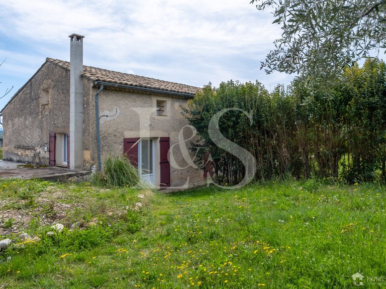 Villa for Sale in Nyons, Avignon And North Provence 5