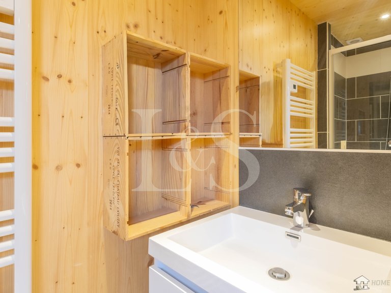 Villa for Sale in Violes, Avignon And North Provence 10