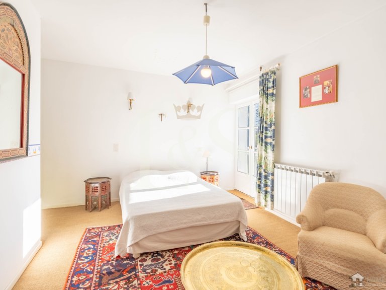 Villa for Sale in Violes, Avignon And North Provence 14
