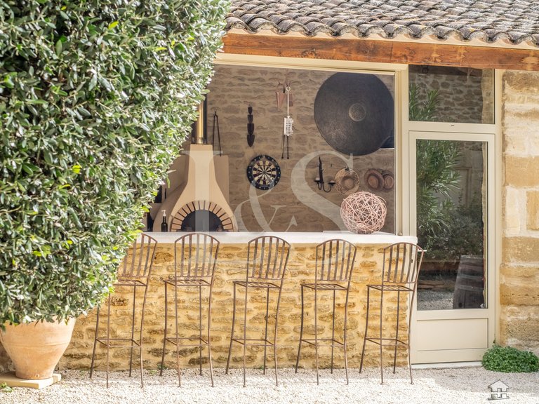 Villa for Sale in Grignan, Avignon And North Provence 7