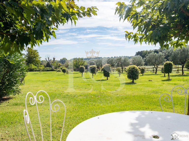 Villa for Sale in Grignan, Avignon And North Provence 8