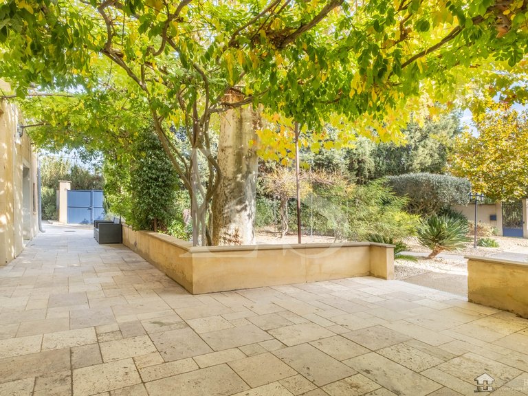 Villa for Sale in Avignon, Avignon And North Provence 4