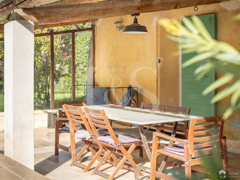 Villa for Sale in Mazan, Avignon And North Provence 5