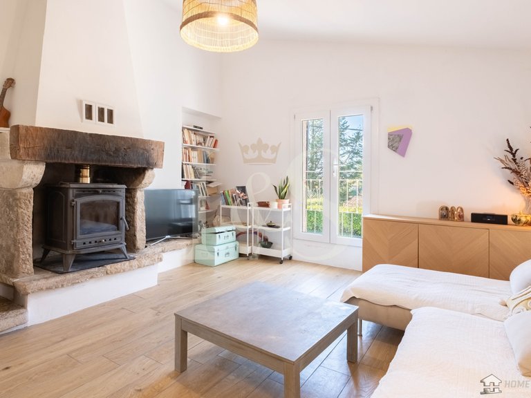Villa for Sale in Mazan, Avignon And North Provence 10
