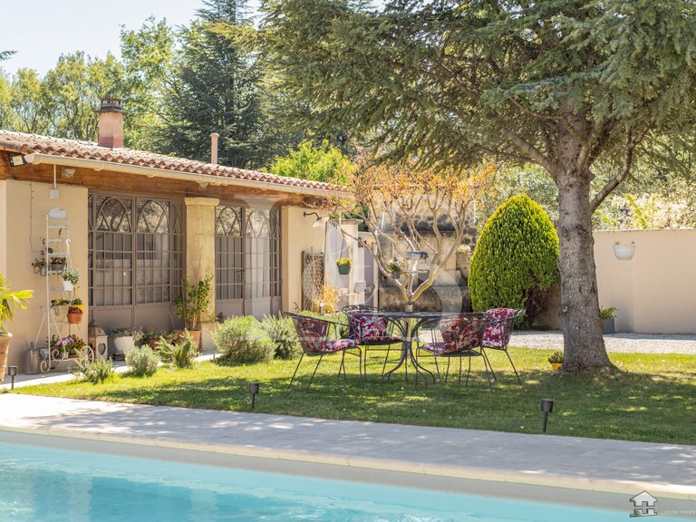 Villa for Sale in Aubignan, Avignon And North Provence 5