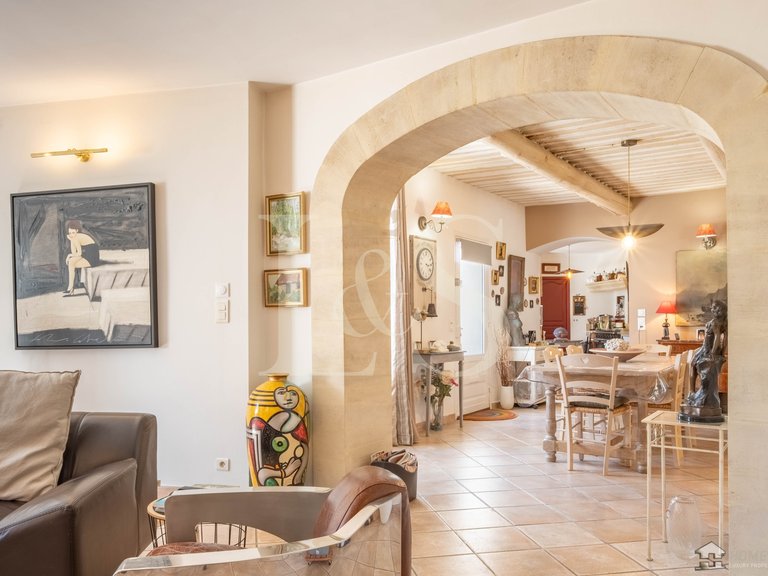 Villa for Sale in Aubignan, Avignon And North Provence 11