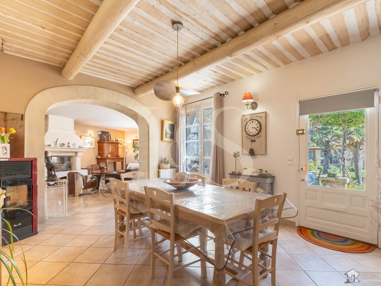 Villa for Sale in Aubignan, Avignon And North Provence 12