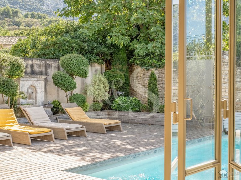 Villa for Sale in Oppede, The Luberon / Vaucluse 8