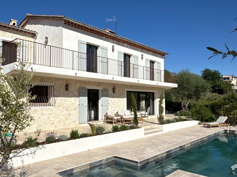 Villa for Sale in La Colle Sur Loup, Vence, St. Paul Area 2