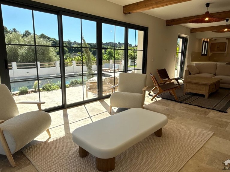 Villa for Sale in La Colle Sur Loup, Vence, St. Paul Area 3