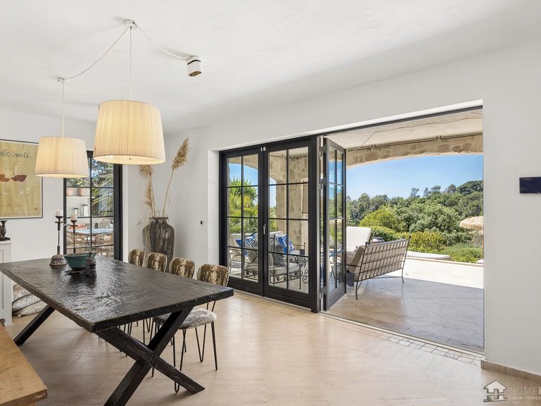 Villa for Sale in Cannes, Cannes Area 6